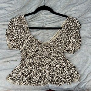 Cheetah v-cut top